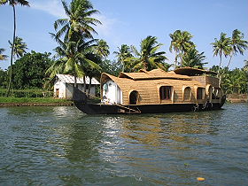 Voyages &agrave; la carte, circuits en voiture priv&eacute;e avec chauffeur en Inde - Rajasthan, Kerala, vall&eacute;e du Gange, temples de Khajuraho, B&eacute;nares, backwaters, Tamil Nadu, safaris &agrave; Bandhavgarh, Corbett et Kanha... - Absolu Voyages